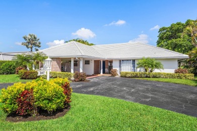 RARE 4-BEDROOM SINGLE FAMILY HOME WITH SWEEPING FAIRWAY on Atlantis Golf Club in Florida - for sale on GolfHomes.com, golf home, golf lot