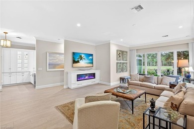 This beautifully updated turnkey end-unit villa in the highly on Wyndemere Country Club in Florida - for sale on GolfHomes.com, golf home, golf lot