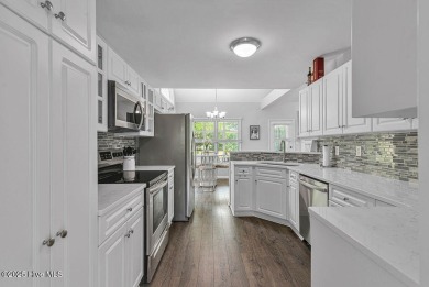 Live the Coastal Carolina Dream in Style!
Welcome to your on North Shore Country Club in North Carolina - for sale on GolfHomes.com, golf home, golf lot