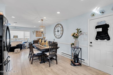 Welcome to this beautifully maintained lakefront Baronet II on Greenbriar Woodlands in New Jersey - for sale on GolfHomes.com, golf home, golf lot