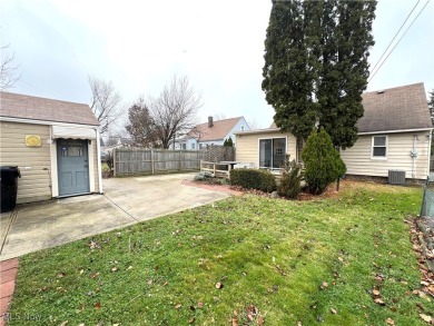 Welcome to this beautifully updated  well cared for 3 bedroom on Mastick Woods Golf Course in Ohio - for sale on GolfHomes.com, golf home, golf lot