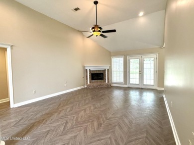 100% USDA financing available to qualified buyers! 3 bedroom, 2 on Castlewoods Golf Club in Mississippi - for sale on GolfHomes.com, golf home, golf lot