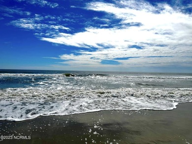 Dreaming of sweeping fairway and water views? Look no further on Ocean Ridge Plantation in North Carolina - for sale on GolfHomes.com, golf home, golf lot