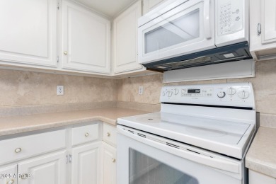Seize the chance to own this charming unit in Biltmore Terrace! on Arizona Biltmore Golf and Country Club in Arizona - for sale on GolfHomes.com, golf home, golf lot