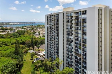 Seller is offering $10,000 credit with an accepted offer. This on Pearl Country Club in Hawaii - for sale on GolfHomes.com, golf home, golf lot