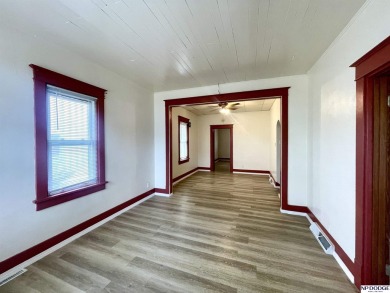 Hope R Benne, C: , hopebennerealtor,   - This recently updated on Oakland Golf Club in Nebraska - for sale on GolfHomes.com, golf home, golf lot