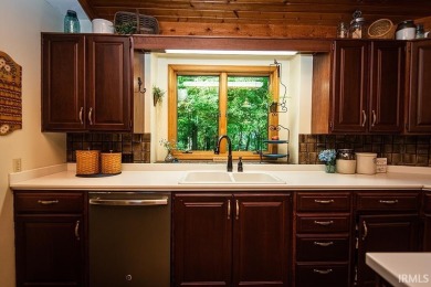 Welcome to 106 Hendron Hills, a beautifully maintained home on Vincennes Golf Club in Indiana - for sale on GolfHomes.com, golf home, golf lot