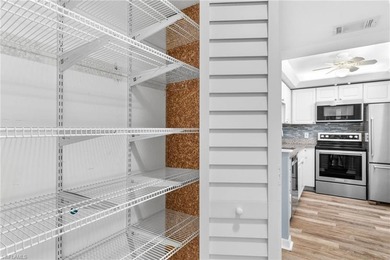 FULLY UPDATED - BUNDLED GOLF (NO GREEN FEES) - GOLF VIEW! This on Seven Lakes Golf and Tennis Community in Florida - for sale on GolfHomes.com, golf home, golf lot