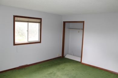 Life is greener on the Spencer Municipal Golf Course. Here is a on Spencer Municipal Golf Course in Iowa - for sale on GolfHomes.com, golf home, golf lot
