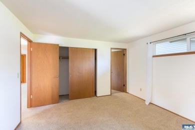 Enjoy easy living in this charming, nicely updated, 2 bed, 2 on SunLand Golf and Country Club in Washington - for sale on GolfHomes.com, golf home, golf lot