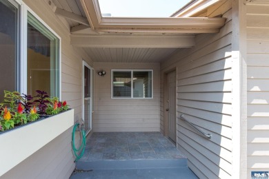 Enjoy easy living in this charming, nicely updated, 2 bed, 2 on SunLand Golf and Country Club in Washington - for sale on GolfHomes.com, golf home, golf lot