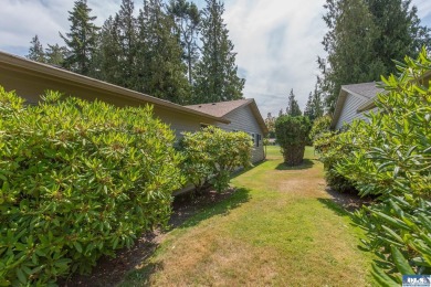 Enjoy easy living in this charming, nicely updated, 2 bed, 2 on SunLand Golf and Country Club in Washington - for sale on GolfHomes.com, golf home, golf lot