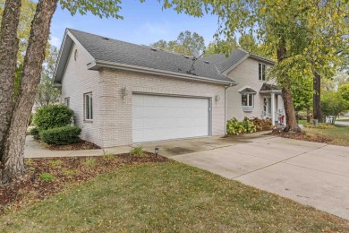 Beautifully-built, stately townhome in the prestigious gated on Briar Ridge Country Club in Indiana - for sale on GolfHomes.com, golf home, golf lot