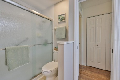 CLICK ON 3D TOUR ABOVE ----------- LOVELY UPDATED END UNIT CONDO on Kings Point Executive Golf Course in Florida - for sale on GolfHomes.com, golf home, golf lot