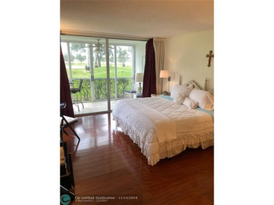 ARE YOU LOOKING FOR A PROPERTY VERY WELL MAINTAINED, SPACIOUS on Palm-Aire Country Club and Resort - Palms in Florida - for sale on GolfHomes.com, golf home, golf lot