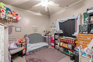 Nestled in a quiet and peaceful area, this inviting 2 bed, 2 on Sky Mountain Golf Course in Utah - for sale on GolfHomes.com, golf home, golf lot