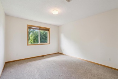 Great Townhome has good size front entry with closet and access on The Ponds Golf Club in Minnesota - for sale on GolfHomes.com, golf home, golf lot