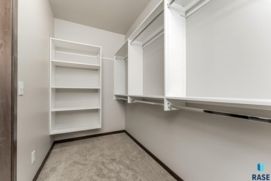 Extremely Popular Justice Floor Plan Villa Home in Brandon's on Brandon Municipal Golf Course in South Dakota - for sale on GolfHomes.com, golf home, golf lot