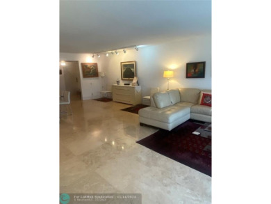 ARE YOU LOOKING FOR A PROPERTY VERY WELL MAINTAINED, SPACIOUS on Palm-Aire Country Club and Resort - Palms in Florida - for sale on GolfHomes.com, golf home, golf lot