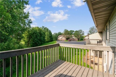 Great Townhome has good size front entry with closet and access on The Ponds Golf Club in Minnesota - for sale on GolfHomes.com, golf home, golf lot