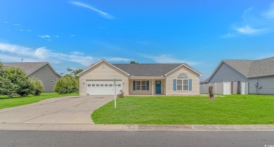 Welcome to this beautifully updated single-story ranch home in on Long Bay Club in South Carolina - for sale on GolfHomes.com, golf home, golf lot