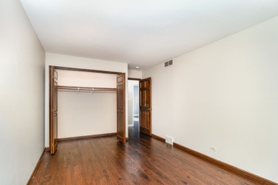 Beautifully updated 4-level split in Oak Meadows offering nearly on St. Andrews Golf and Country Club in Illinois - for sale on GolfHomes.com, golf home, golf lot