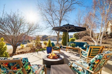 Beautifully maintained, Move-In Ready 2 bedroom + Den, 2 bath, 1 on Prescott Lakes Golf and Country Club in Arizona - for sale on GolfHomes.com, golf home, golf lot