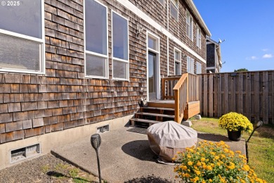 On first hole Seaside golf course and down the street from the on  in Oregon - for sale on GolfHomes.com, golf home, golf lot