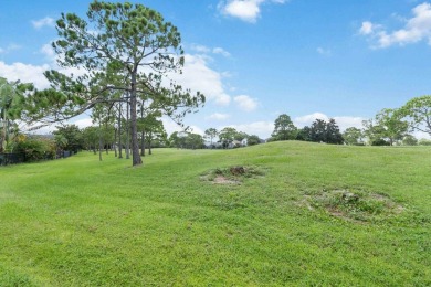 Welcome to this spectacular 3 Bedroom 2-bathroom home in the on Hunters Creek Golf Course in Florida - for sale on GolfHomes.com, golf home, golf lot