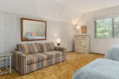 This home offers an unbeatable location directly across from the on Sequoia Woods Country Club in California - for sale on GolfHomes.com, golf home, golf lot