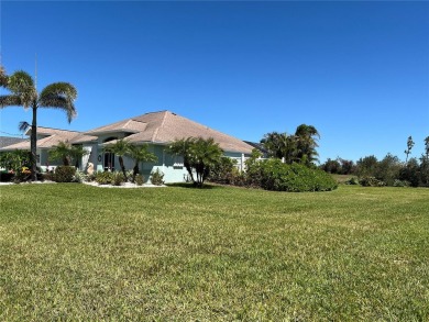 ROTONDA WEST PINEHURST - Lakefront Pool Home on oversized on Pinemoor West Golf Club in Florida - for sale on GolfHomes.com, golf home, golf lot