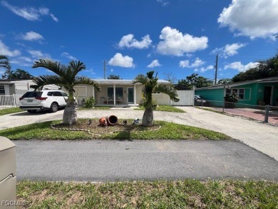 Welcome to your Dream Home! Fully remodeled in 2022, this home on Trump International Golf Club West Palm Beach in Florida - for sale on GolfHomes.com, golf home, golf lot
