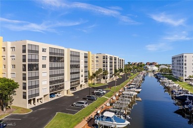 Welcome to your slice of paradise in Fort Myers, Florida! This on Fort Myers Beach and Golf Club in Florida - for sale on GolfHomes.com, golf home, golf lot