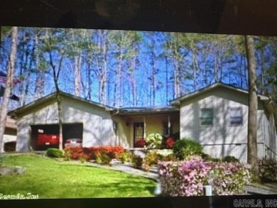 This fabulous 4 bedroom home is nestled adjacent to Desoto Golf on DeSoto Golf Course in Arkansas - for sale on GolfHomes.com, golf home, golf lot
