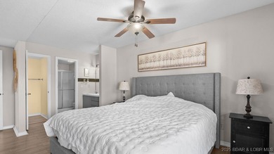 Welcome home to the Osage Vista's community. This top floor unit on Seasons Ridge At Four Seasons in Missouri - for sale on GolfHomes.com, golf home, golf lot