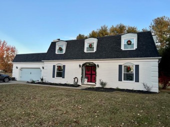 Recently purchased and recently updated. Gorgeous taste.  Their on Lakeshore Country Club in Kentucky - for sale on GolfHomes.com, golf home, golf lot