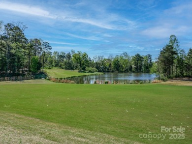 Impeccable 4BR, 2.5BA home in the Palisades. W/ timeless curb on The Palisades Country Club in North Carolina - for sale on GolfHomes.com, golf home, golf lot