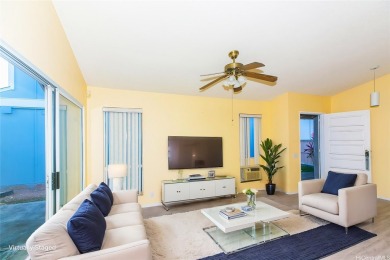 Charming Single-Level Home with Endless Potential - Discover a on Coral Creek Golf Course in Hawaii - for sale on GolfHomes.com, golf home, golf lot