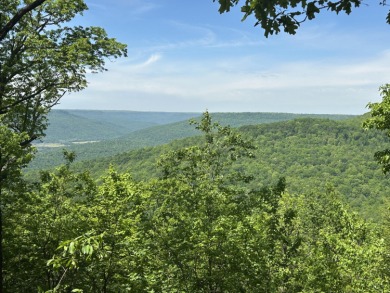 Welcome to the beauty of Jasper Highlands - the premiere gated on Sequatchie Valley Golf and Country Club in Tennessee - for sale on GolfHomes.com, golf home, golf lot