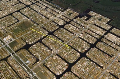 Nice and Cleared GULF ACCESS LOT with a NEW SEAWALL (10 Ft) in on Burnt Store Golf Club in Florida - for sale on GolfHomes.com, golf home, golf lot