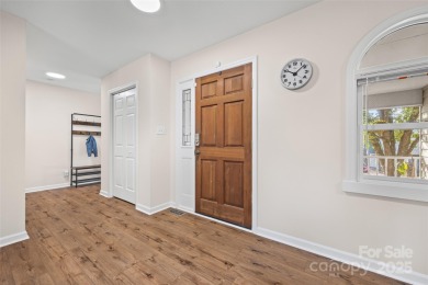 Lake Life is calling. This beautifully updated 3 bed, 2 bath on Tega Cay Golf Club in South Carolina - for sale on GolfHomes.com, golf home, golf lot