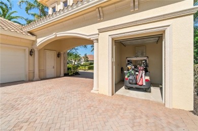 IMMEDIATE GOLF CLUB MEMBERSHIP AVAILABLE. Welcome to this on Quail West Golf and Country Club in Florida - for sale on GolfHomes.com, golf home, golf lot