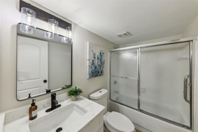 Wow! Beautifully renovated, spacious condo in the heart of Creve on Creve Coeur Golf Course in Missouri - for sale on GolfHomes.com, golf home, golf lot
