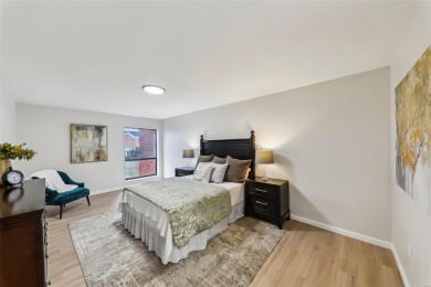 Wow! Beautifully renovated, spacious condo in the heart of Creve on Creve Coeur Golf Course in Missouri - for sale on GolfHomes.com, golf home, golf lot