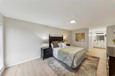 Wow! Beautifully renovated, spacious condo in the heart of Creve on Creve Coeur Golf Course in Missouri - for sale on GolfHomes.com, golf home, golf lot