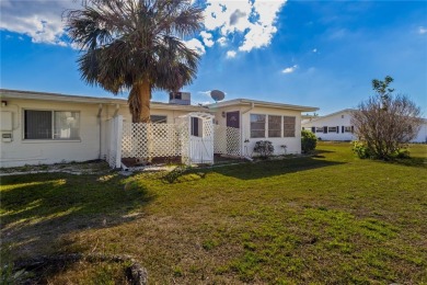 WOW!! Very nice interior designed 2 bed room, 2 bath, 1  1/2 on North Lakes Golf Course in Florida - for sale on GolfHomes.com, golf home, golf lot