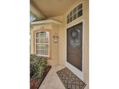 Best value in the neighborhood with easy, LOW-MAINTENANCE living on Meadow Oaks Golf and Country Club in Florida - for sale on GolfHomes.com, golf home, golf lot