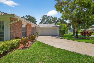 Live the Dunedin Dream -- Space, Style  Freedom Just Minutes on The Dunedin Country Club in Florida - for sale on GolfHomes.com, golf home, golf lot