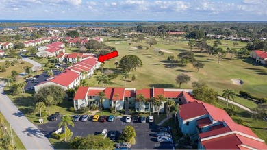 Sheer Elegance. Beautifully renovated 3-BEDROOM, END-UNIT condo on Miles Grant Country Club in Florida - for sale on GolfHomes.com, golf home, golf lot