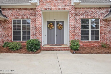 GERMANTOWN SCHOOL DISTRICT!  Spacious Open Plan! Formal Dining on Colonial Country Club Deerfield in Mississippi - for sale on GolfHomes.com, golf home, golf lot